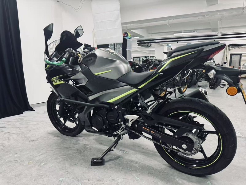 二手川崎Ninja 400