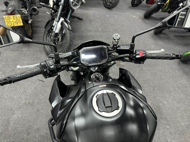 二手川崎Z900