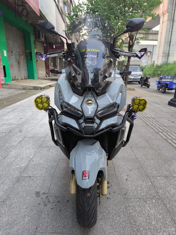 二手三阳哈士奇 Husky ADV150