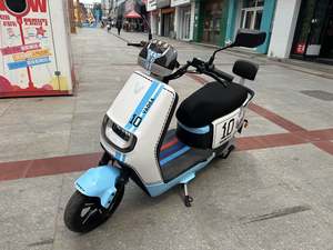 二手雅迪冠能 E8