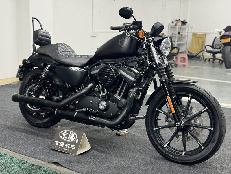 二手哈雷戴维森Iron883 硬汉