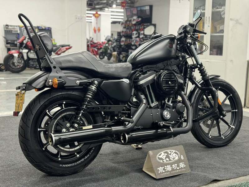 二手哈雷戴维森Iron883 硬汉