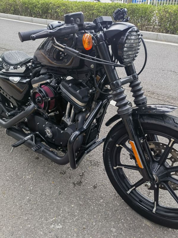 二手哈雷戴维森Iron883 硬汉