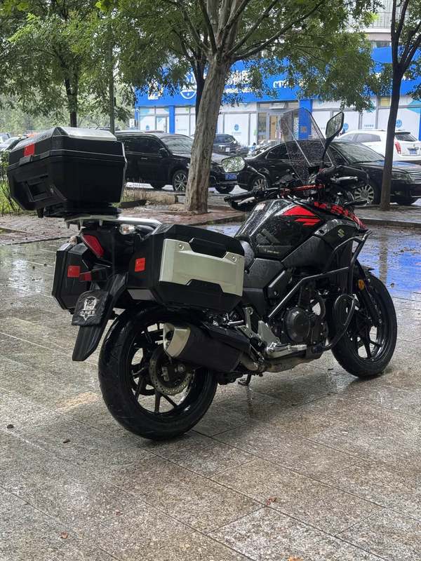 二手豪爵铃木DL250