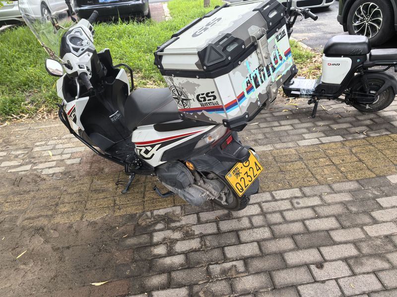 二手新大洲本田裂行 RX125Fi