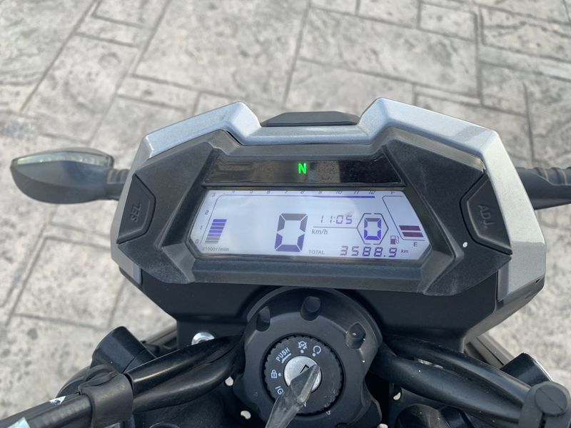 二手春风ST狒狒