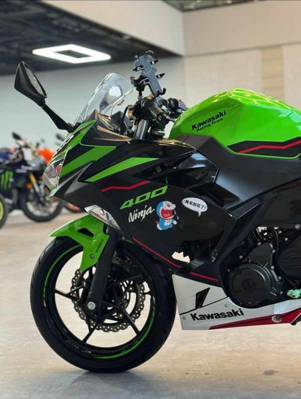 二手川崎Ninja 400