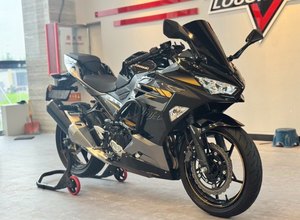 二手川崎Ninja 400