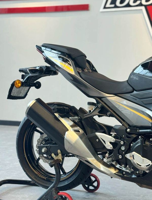 二手川崎Ninja 400