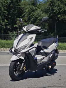 二手五羊本田NX125
