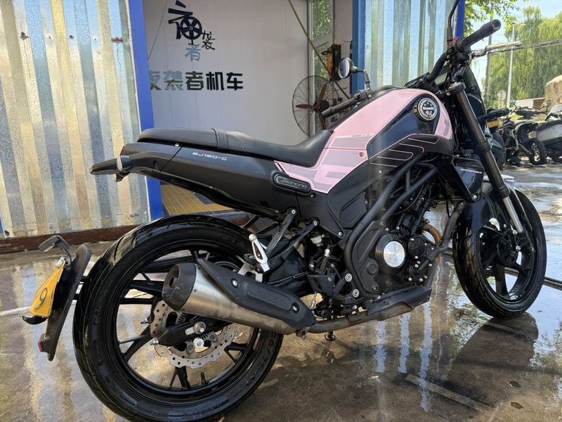 二手贝纳利幼狮 Leoncino 150