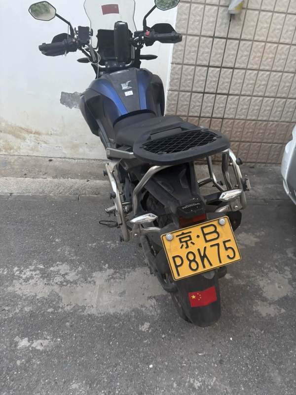 二手五羊本田猛鸷 CB190X