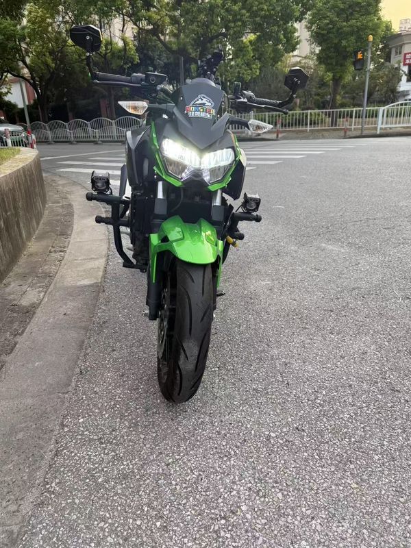 二手川崎Z400