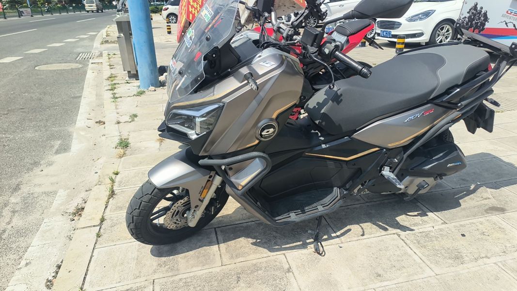 二手QJMOTOR鸿150ADV