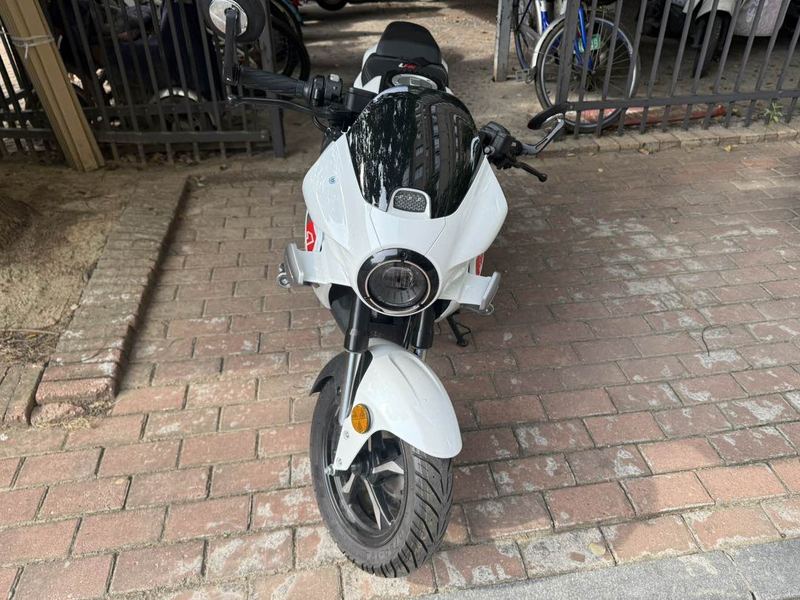 二手QJMOTOR小飞侠