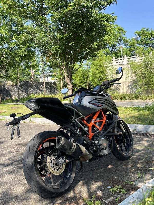 二手KTMR2R250 Duke