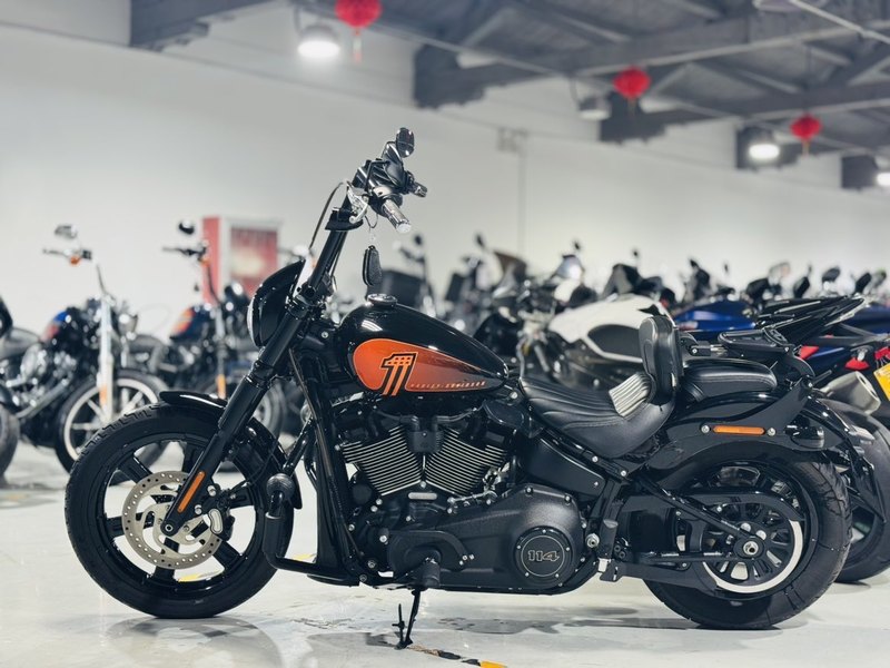 二手哈雷戴维森街霸 Street Bob