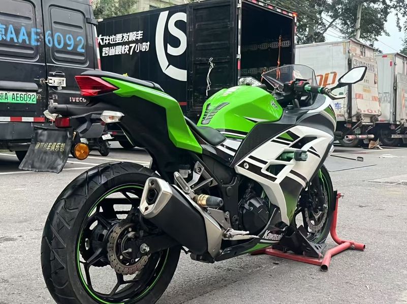 二手川崎Ninja 250