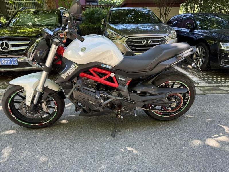 二手贝纳利蓝宝龙 BN302S