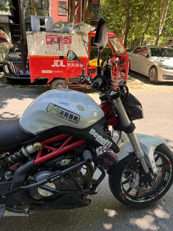 二手贝纳利蓝宝龙 BN302S