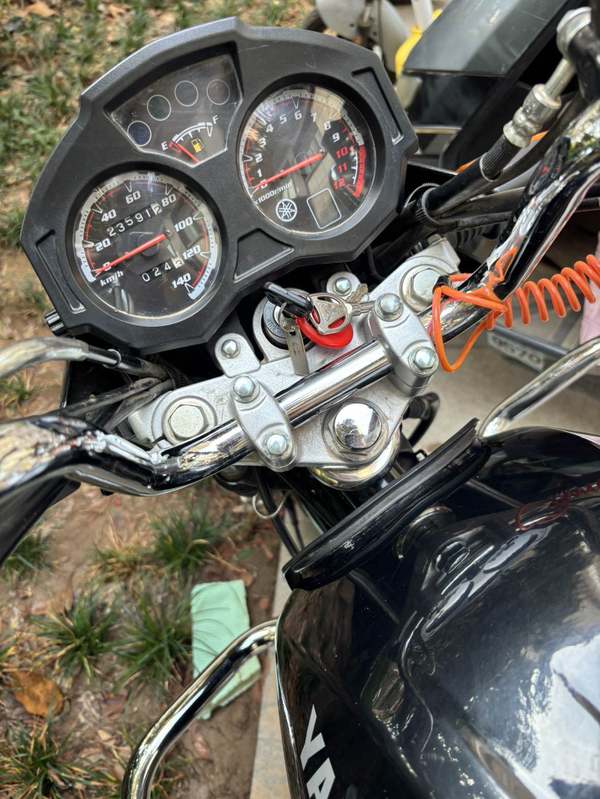 二手建设雅马哈天剑动力版 YBR150Z