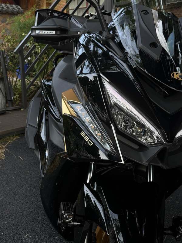 二手光阳赛艇 ST250