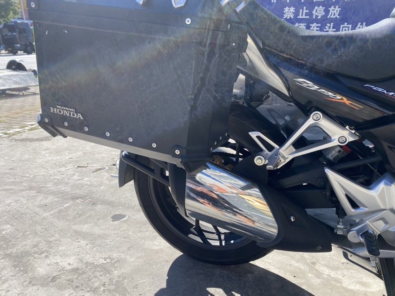 二手五羊本田猛鸷 CB190X