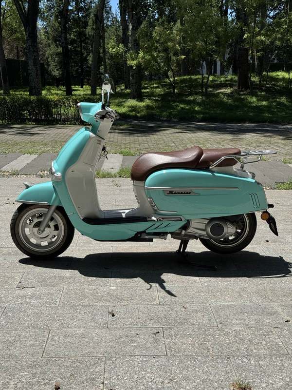 二手维多利亚Sixties 300i