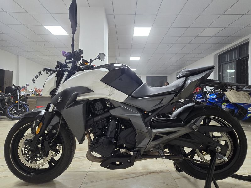 二手春风400NK