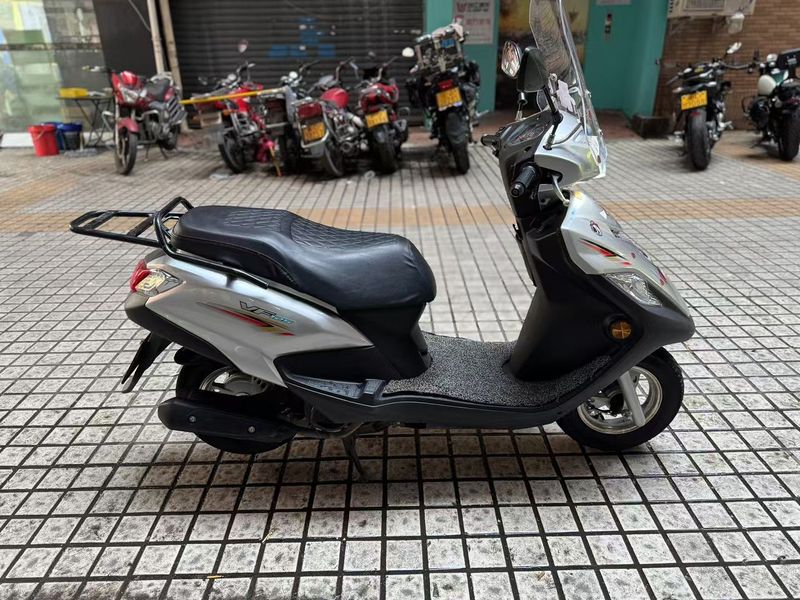 二手豪爵VF125