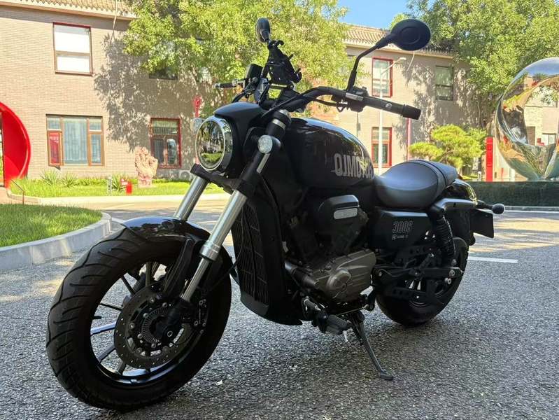 二手QJMOTOR闪300