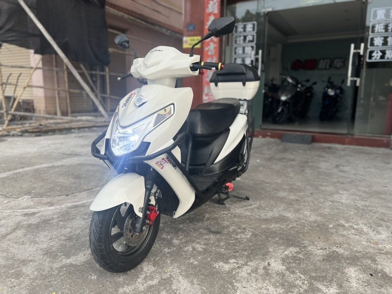 二手济南铃木优驿 UE125T