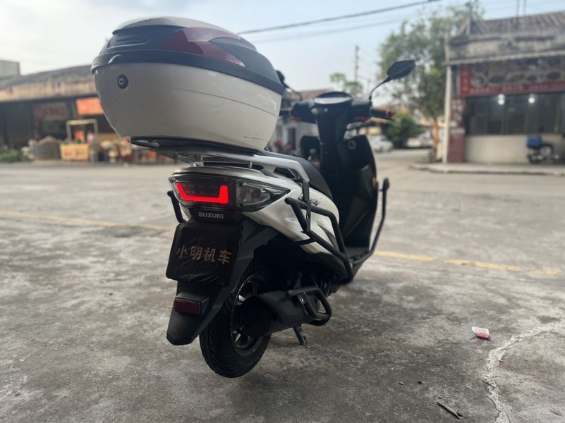 二手济南铃木优驿 UE125T