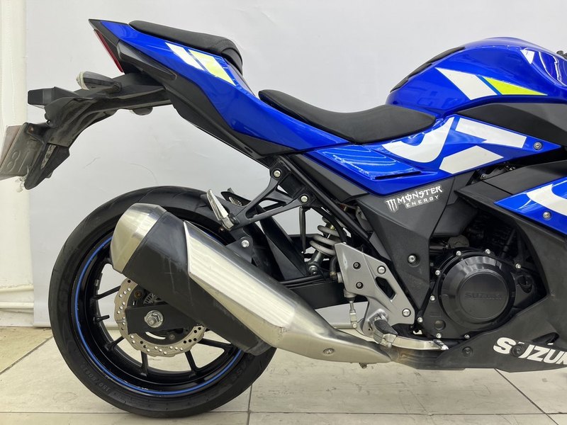 二手豪爵铃木GSX250R