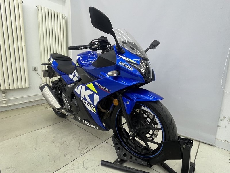二手豪爵铃木GSX250R