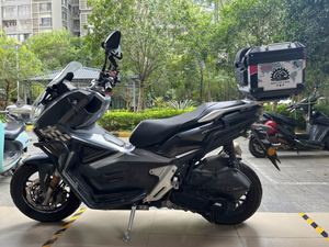 二手布雷斯通极宙 ADV150