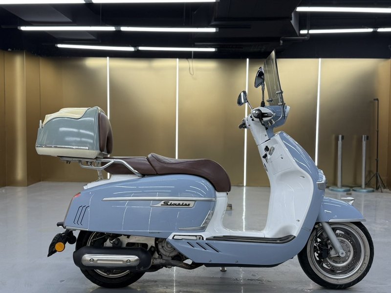 二手维多利亚Sixties 300i