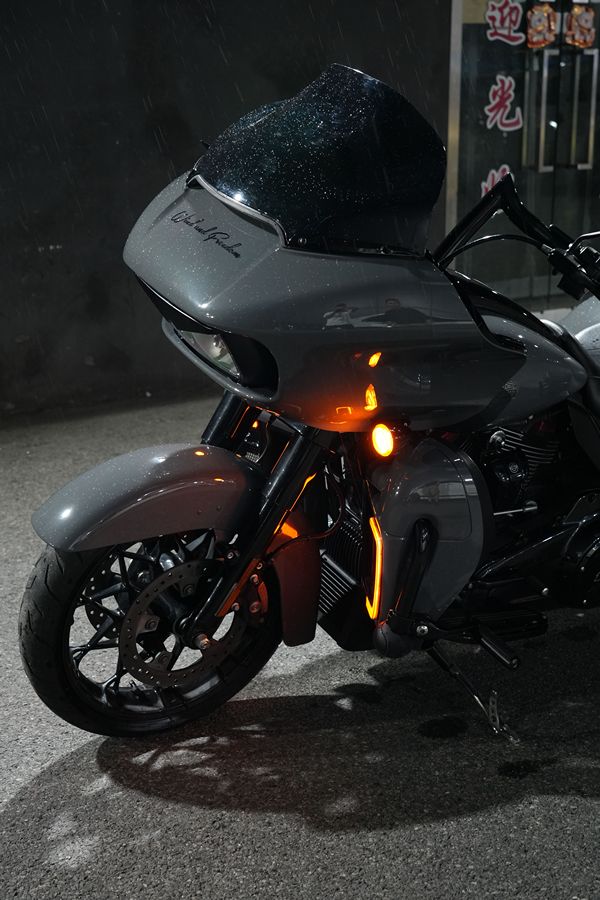二手哈雷戴维森公路滑翔 Road Glide