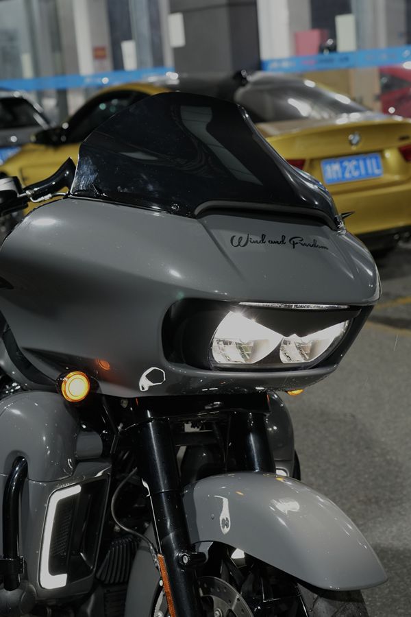 二手哈雷戴维森公路滑翔 Road Glide