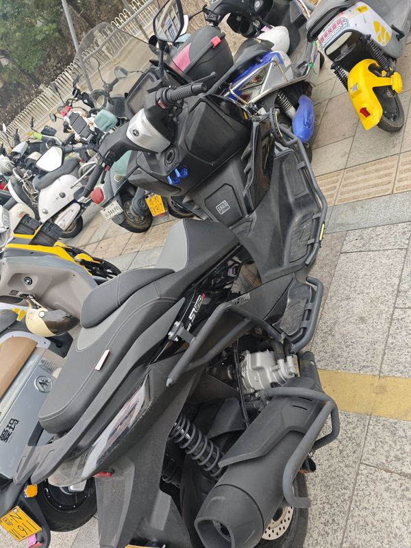 二手无极SR250GT