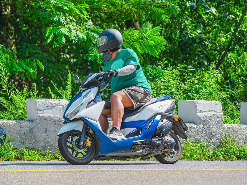 二手五羊本田NX125