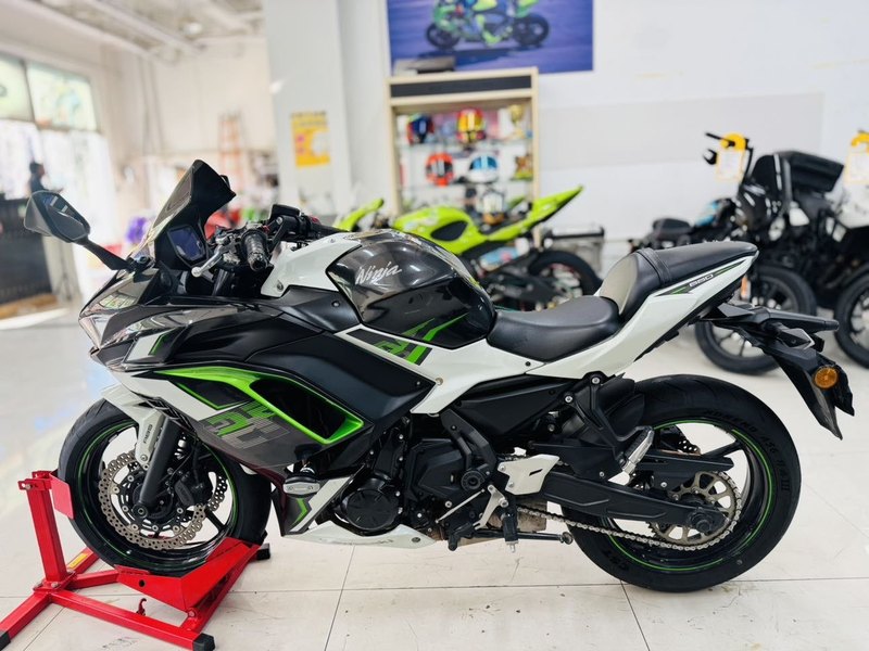 二手川崎Ninja 650 