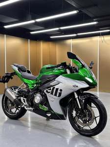 二手贝纳利龙卷风 Tornado 252R