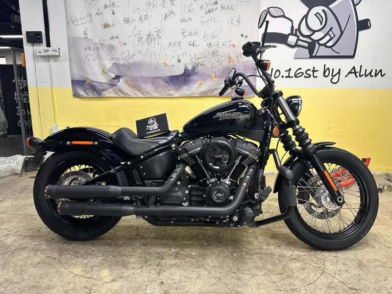 二手哈雷戴维森街霸 Street Bob