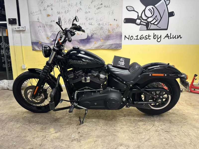 二手哈雷戴维森街霸 Street Bob