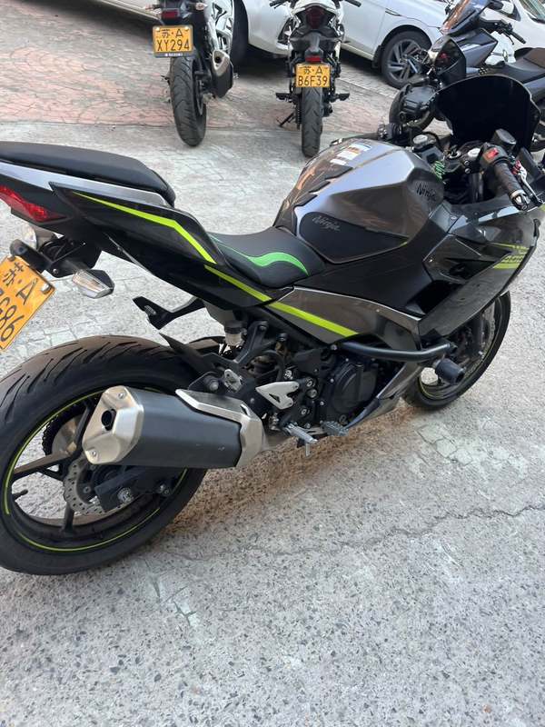 二手川崎Ninja 400