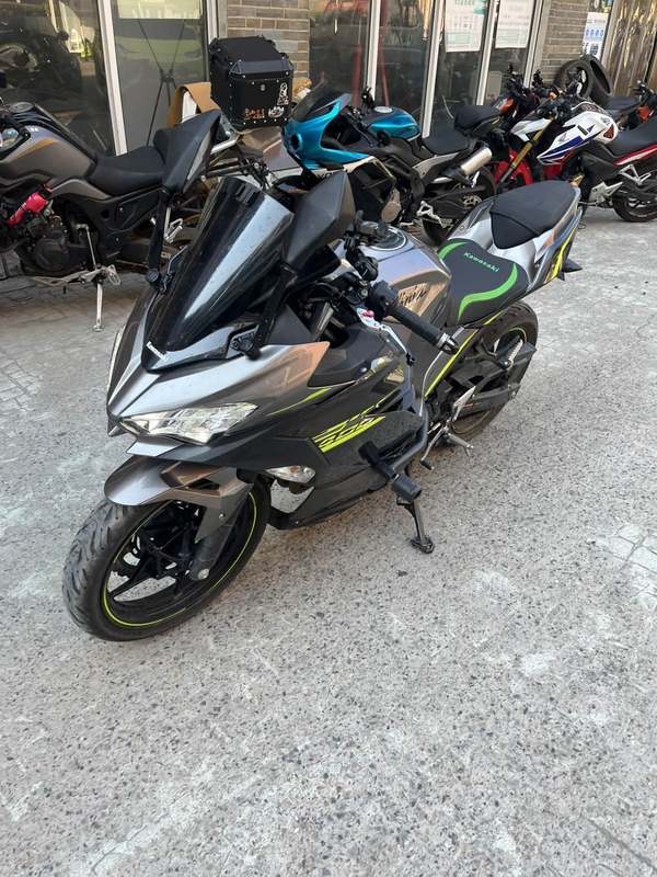 二手川崎Ninja 400