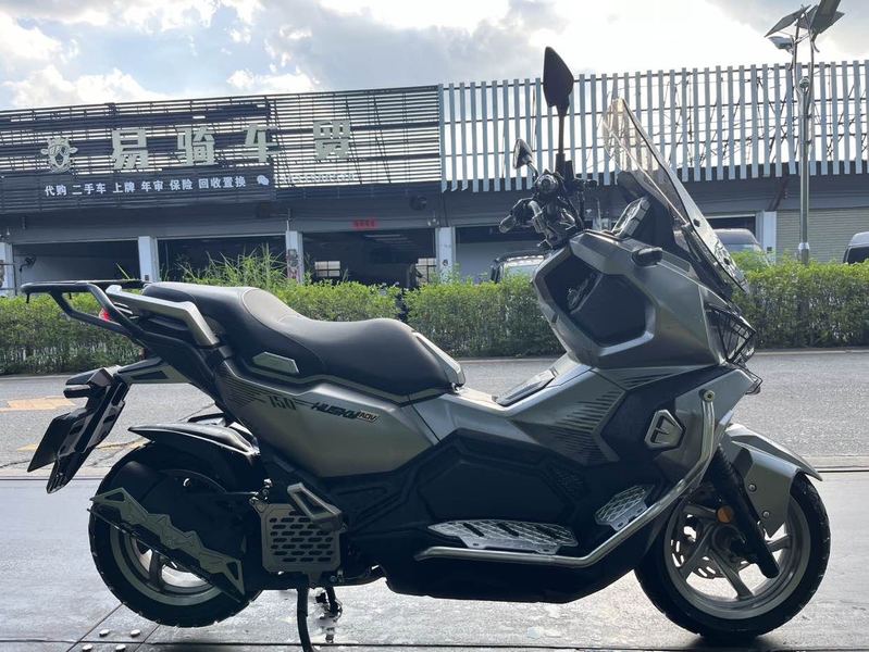 二手三阳哈士奇 Husky ADV150