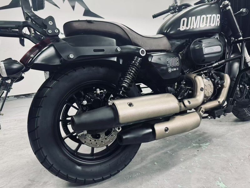 二手QJMOTOR闪300