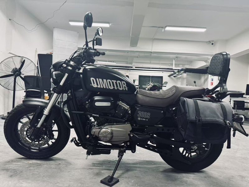 二手QJMOTOR闪300